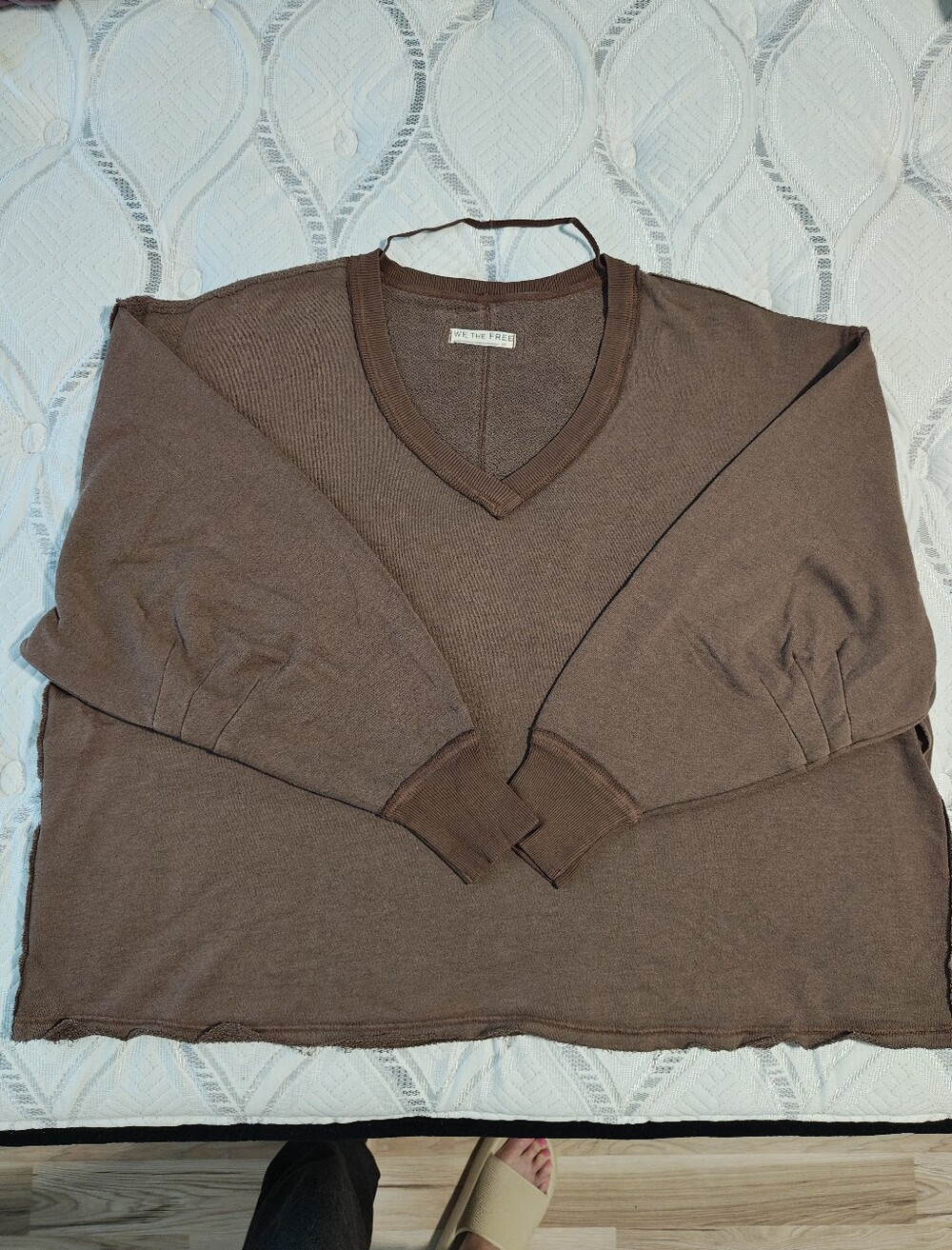 We The Free Women's Chocolate Brown Venus V-Neck Pullover